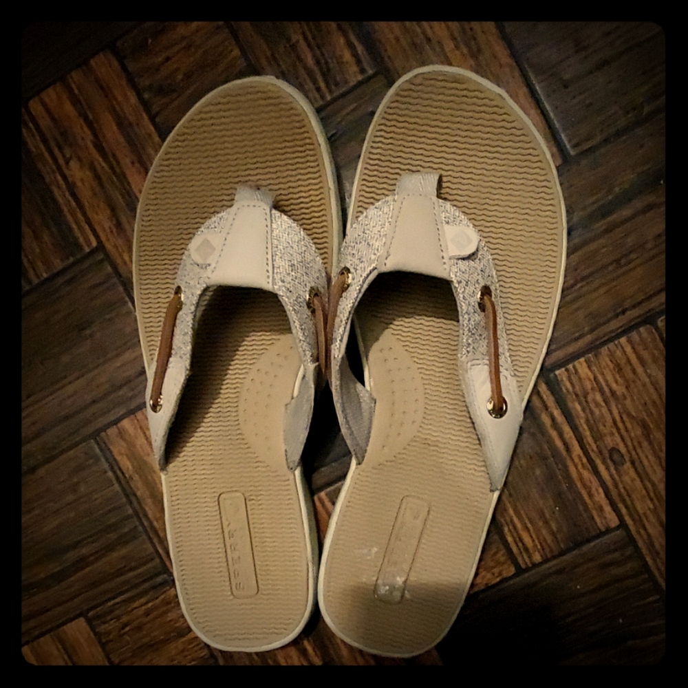 Gold glitter sperry top-sider flip flops